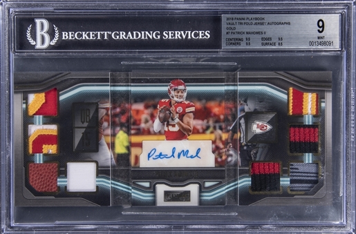 2018 Panini Playbook Vault Trifold Jersey Autographs Gold #VTA-PM Patrick Mahomes II Signed Relic Booklet (#01/10) - BGS MINT 9/BGS 10